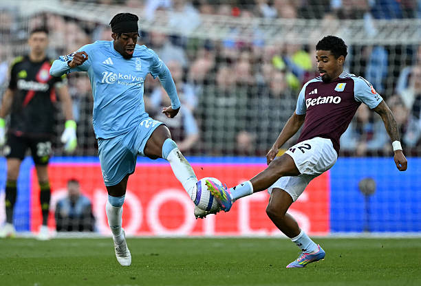 与队友完成 与队友完成